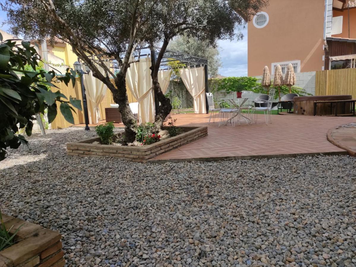 Villa María con Spa exterior privado Belicena Exterior foto